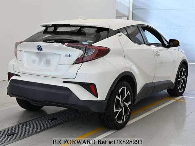Toyota C-HR HYBRID G — фото 2