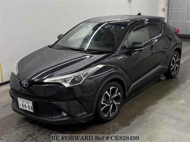 Toyota C-HR HYBRID G — фото 1