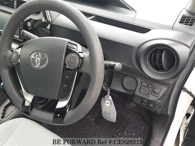 Toyota AQUA HYBRID L — фото 3