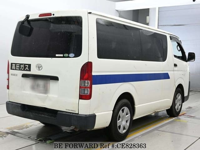 Toyota HIACE VAN LONG DX — фото 2