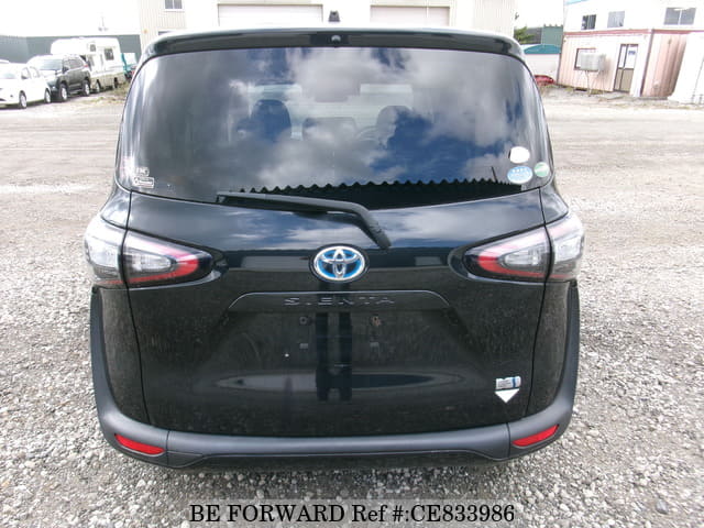 Toyota SIENTA HYBRID G — фото 4