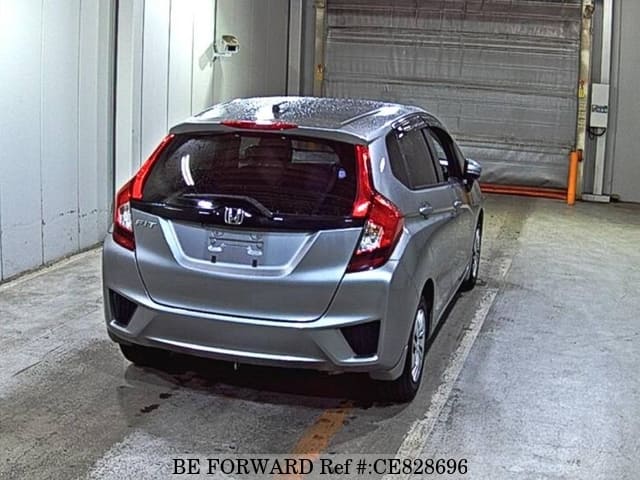 Honda FIT 13G F PACKAGE — фото 2