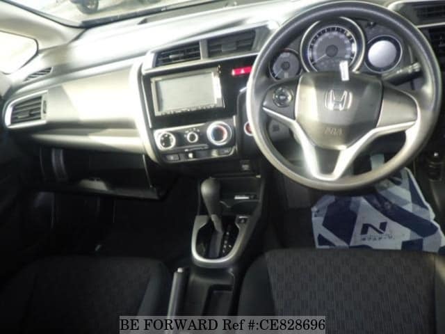 Honda FIT 13G F PACKAGE — фото 3