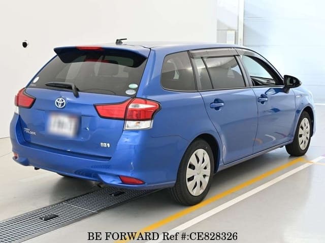Toyota COROLLA FIELDER HYBRID — фото 2
