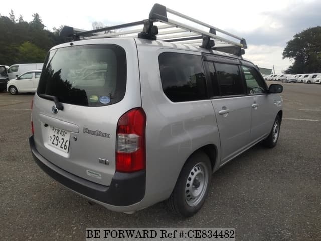 Toyota PROBOX VAN HYBRID — фото 2