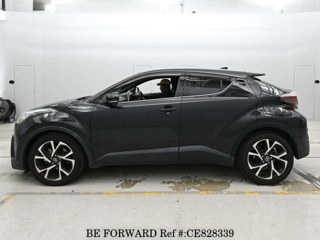 Toyota C-HR HYBRID G — фото 5