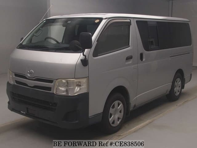 Toyota REGIUSACE VAN LONG DX — фото 1