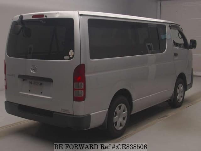 Toyota REGIUSACE VAN LONG DX — фото 2