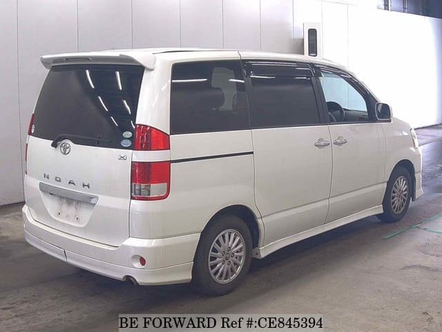 Toyota NOAH X — фото 2