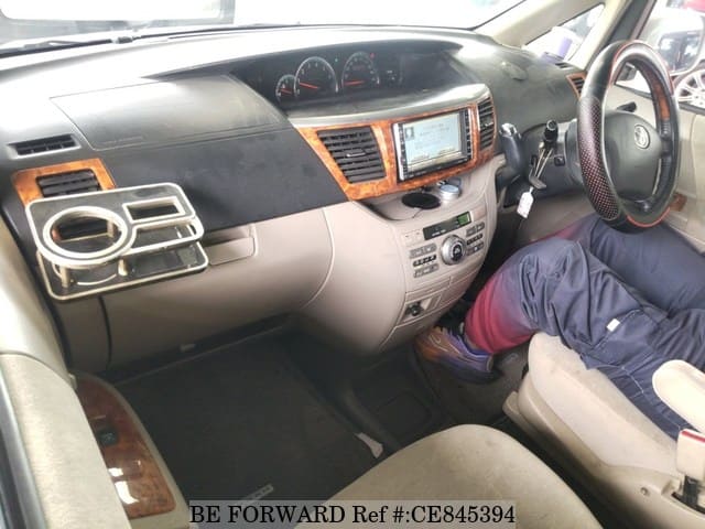 Toyota NOAH X — фото 3