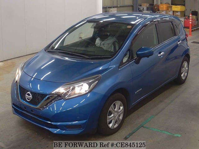Nissan NOTE HYBRID — фото 1
