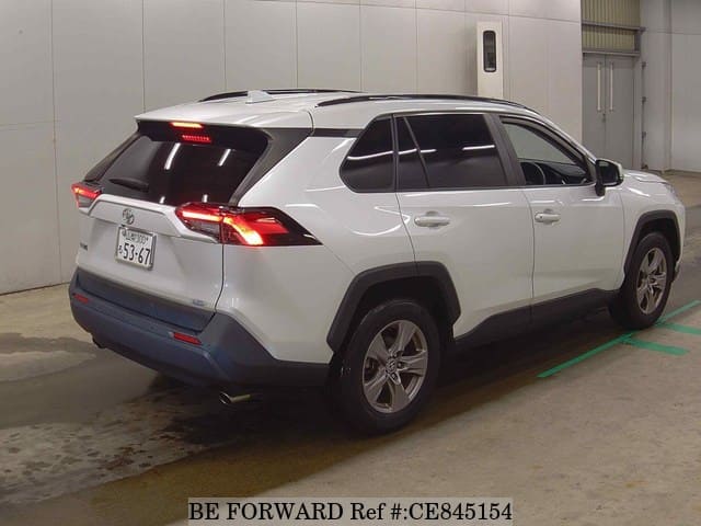 Toyota RAV4 X — фото 2