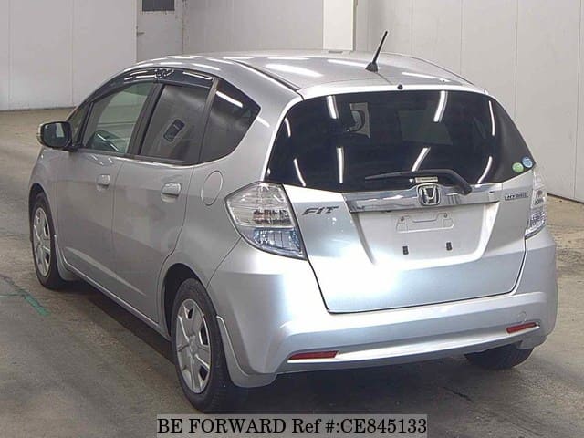Honda FIT HYBRID — фото 4