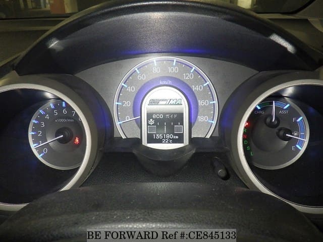 Honda FIT HYBRID — фото 5