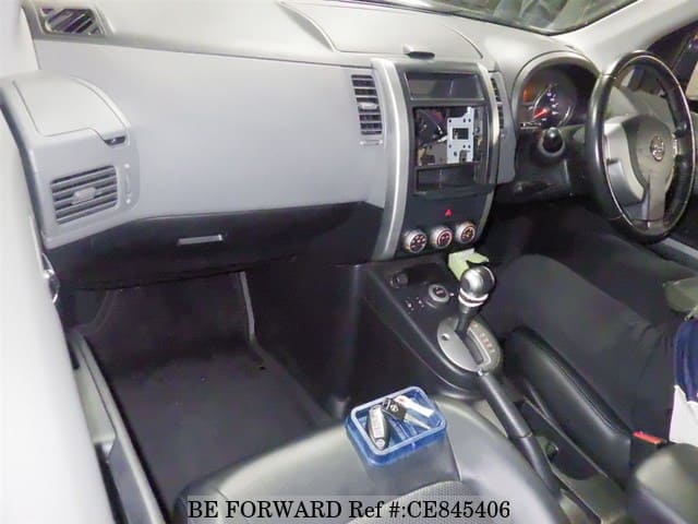 Nissan X-TRAIL 20XT — фото 3
