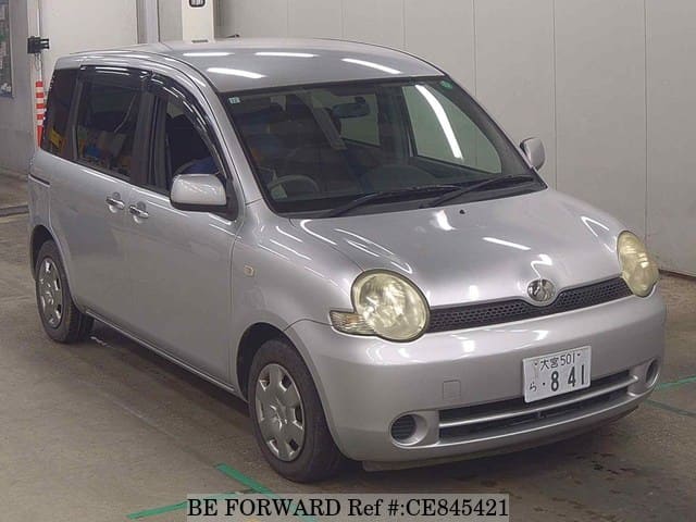 Toyota SIENTA X LIMITED — фото 4