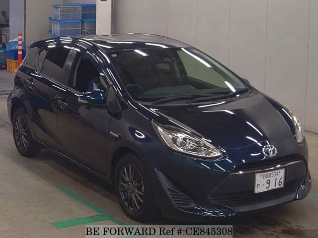 Toyota AQUA HYBRID S — фото 5