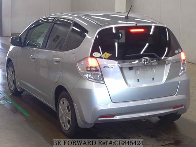 Honda FIT HYBRID — фото 5