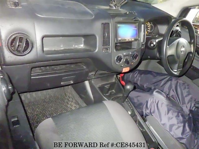 2019 Nissan Ad, photo 3 of 3