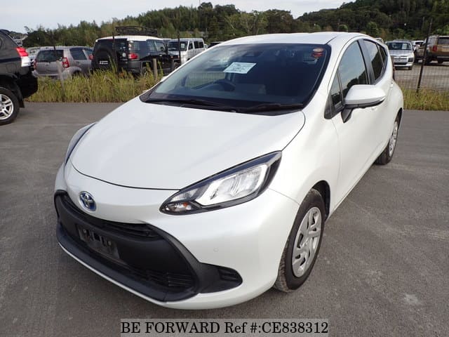 2021 Toyota Aqua HYBRID X for sale in Kenya