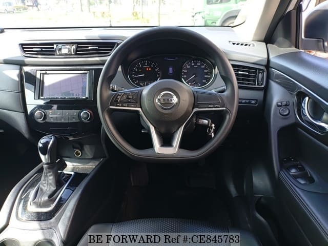 2021 Nissan X-trail, photo 3 of 3
