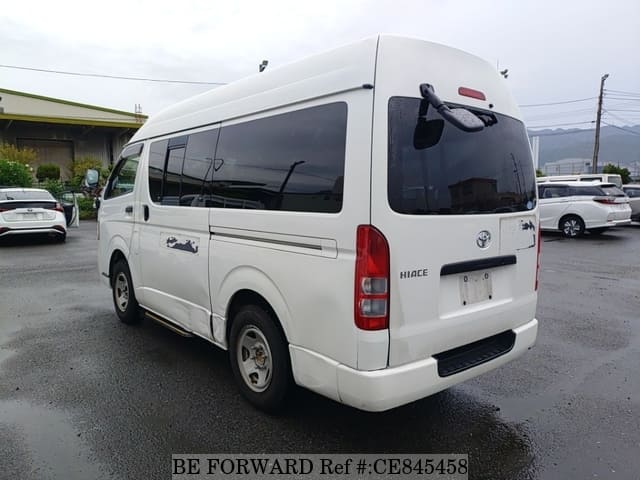 Toyota HIACE VAN — фото 5