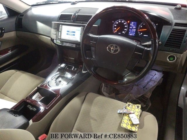 Toyota MARK X 250G — фото 4