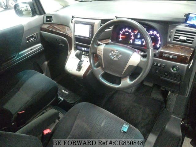 Toyota VELLFIRE 2.4Z — фото 4