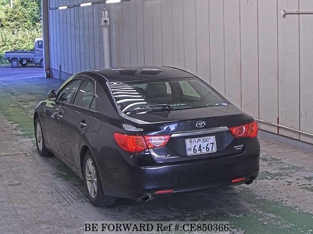 Toyota MARK X 250G FOUR — фото 2