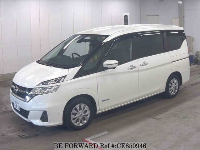 Nissan SERENA HYBRID X — фото 1