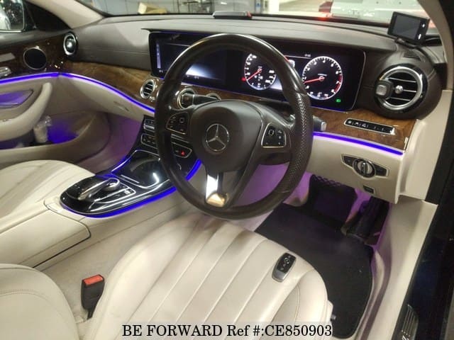 Mercedes-Benz E-CLASS E400 4MATIC EXCLUSIVE — фото 4