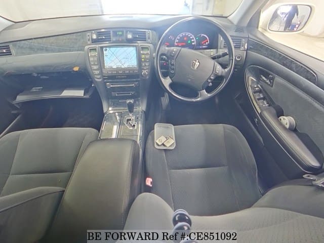 Toyota CROWN ATHLETE PREMIUM EDITION — фото 3
