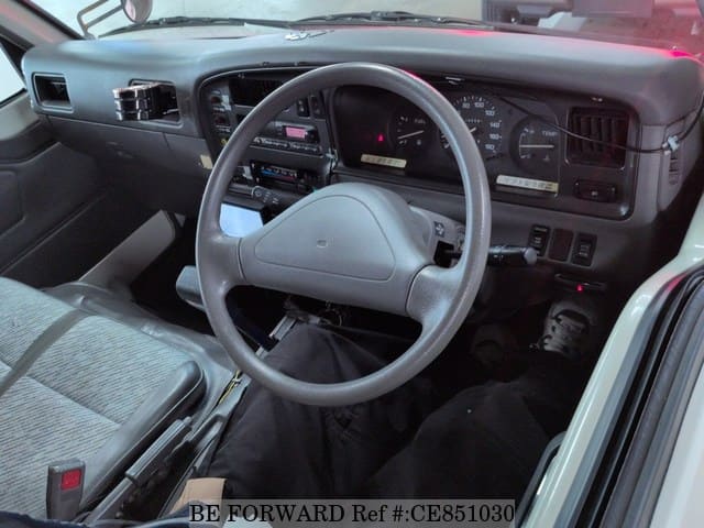 Nissan CARAVAN VAN — фото 4