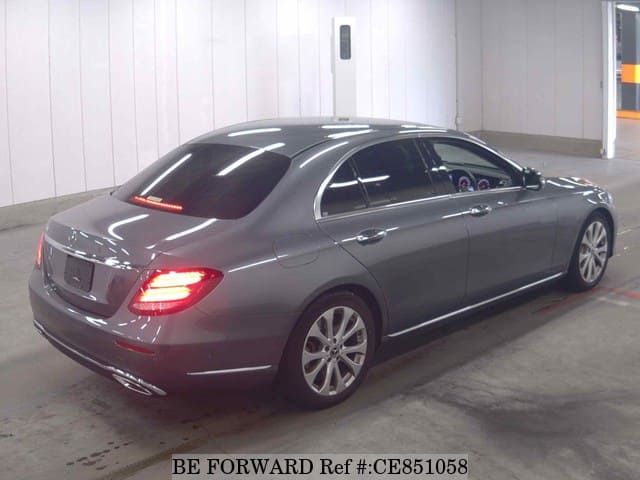 Mercedes-Benz E-CLASS E400 4MATIC EXCLUSIVE — фото 2