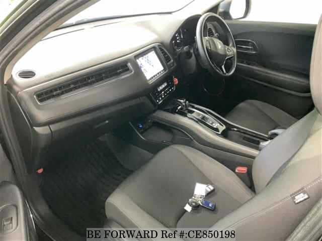 Honda VEZEL HYBRID X HONDA SENSING — фото 3