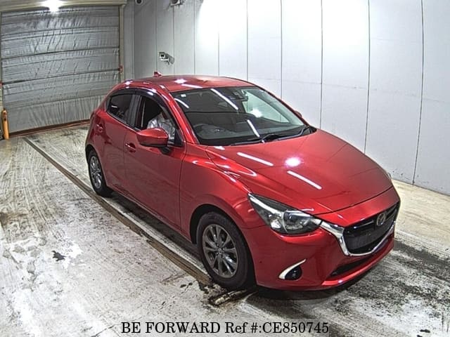 Mazda DEMIO 13S TOURING — фото 4