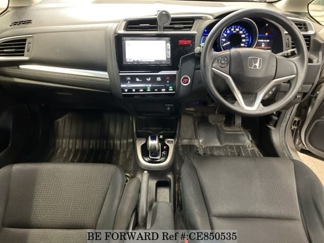 Honda FIT HYBRID F PACKAGE — фото 3