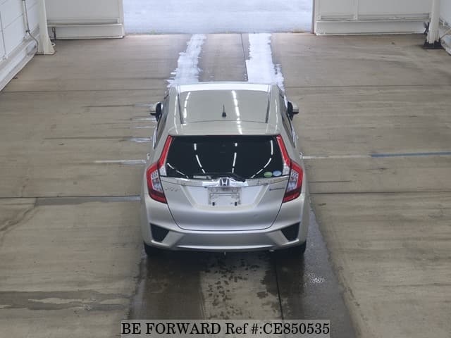 Honda FIT HYBRID F PACKAGE — фото 4