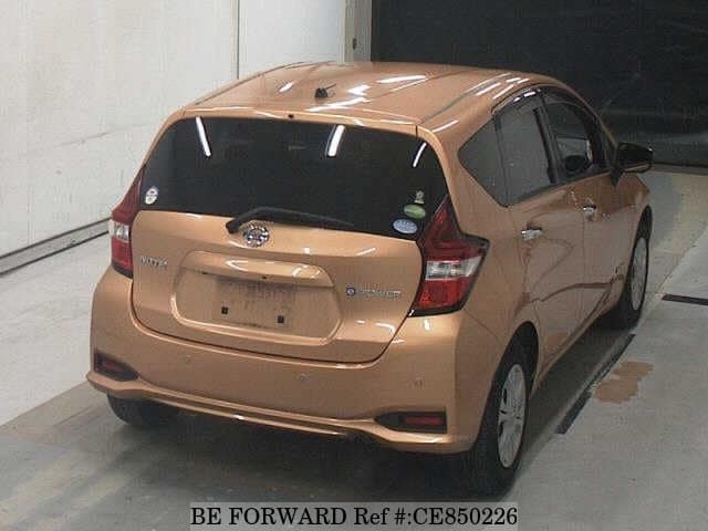 Nissan NOTE HYBRID E-POWER X — фото 2