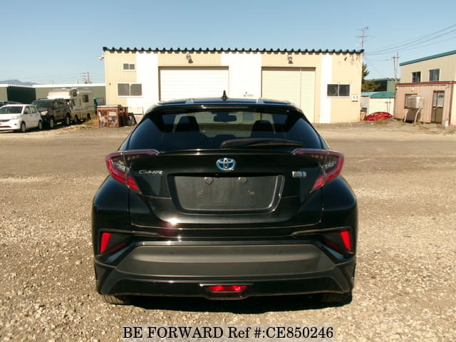 Toyota C-HR HYBRID G — фото 4