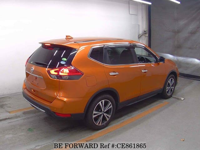 Nissan X-TRAIL 20XI — фото 2