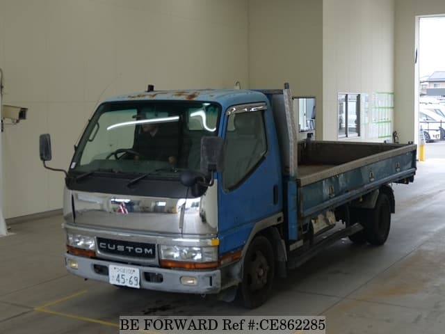 MITSUBISHI CANTER