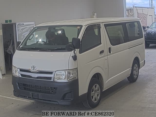 Toyota REGIUSACE VAN — фото 1