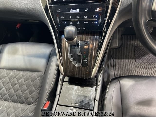 Toyota HARRIER ELEGANCE — фото 4