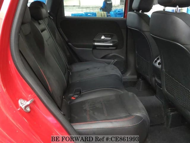 Mercedes-Benz B-CLASS B180 AMG LINE NAVIGATION PACKAGE — фото 4