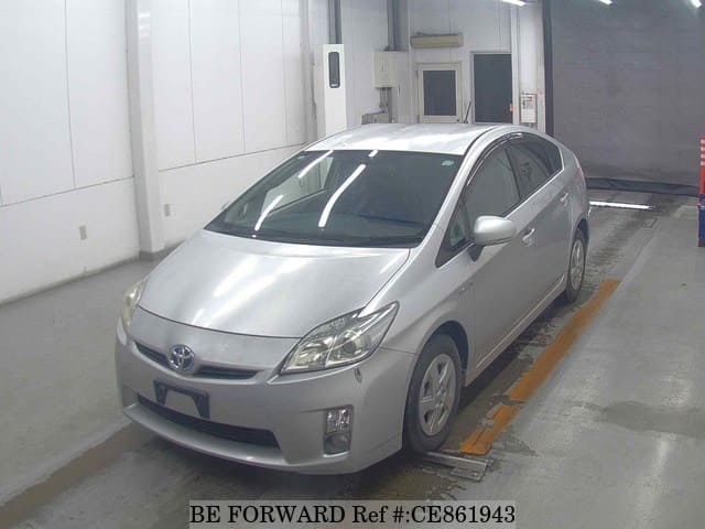 Toyota PRIUS HYBRID S — фото 1