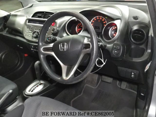 Honda FIT G F PACKAGE — фото 3