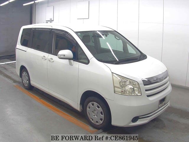 Toyota NOAH TYPE 2 — фото 5