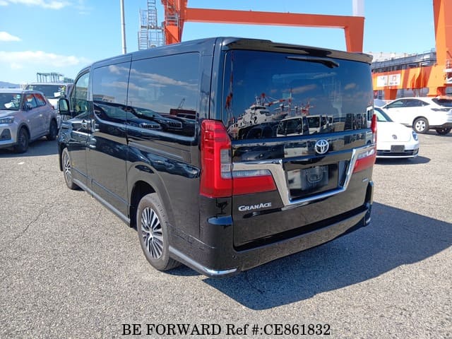 Toyota GRAN ACE PREMIUM — фото 3
