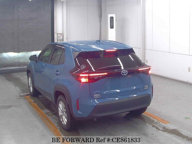 Toyota YARIS CROSS HYBRID G — фото 3